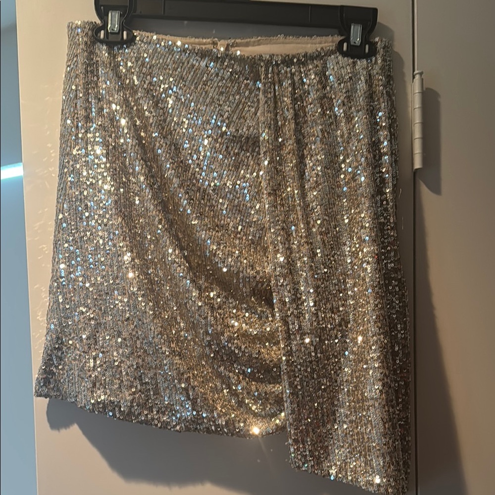 Gianni Bini Sparkling Silver Mini Skirt